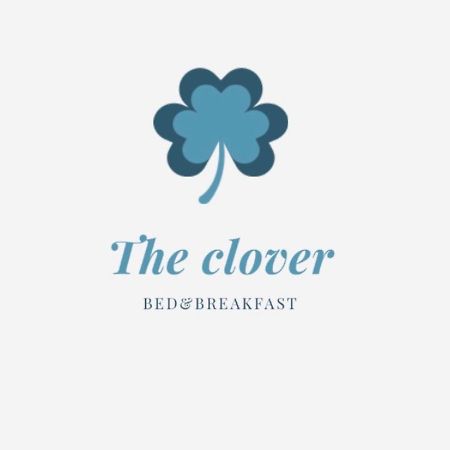 The Clover Bed & Breakfast 丹戎槟榔 外观 照片